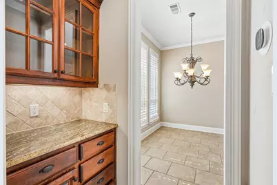 2800 Seven Shields Lane, Lewisville, TX 75056 - Photo 12