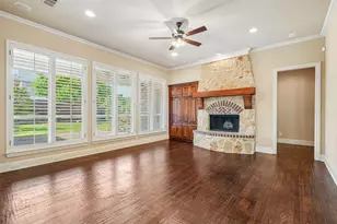 2800 Seven Shields Ln, Lewisville, TX 75056 - Photo 16