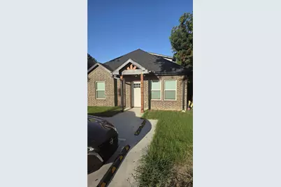313 Clarence Street, Fort Worth, TX 76111 - Photo 2
