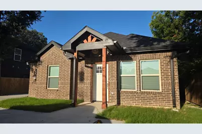 313 Clarence Street, Fort Worth, TX 76111 - Photo 1