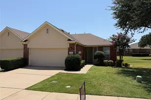 260 Bexar Dr, Lewisville, TX 75067 - Photo 1