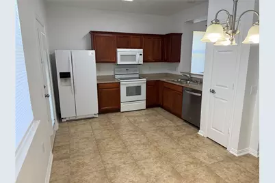 260 Bexar Drive, Lewisville, TX 75067 - Photo 6