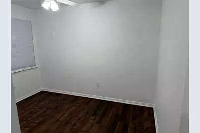 260 Bexar Drive, Lewisville, TX 75067 - Photo 16