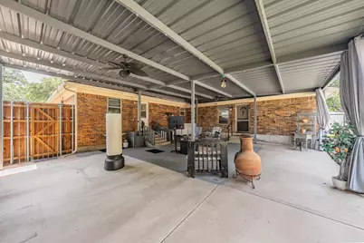 1045 Valentine Street, Hurst, TX 76053 - Photo 22
