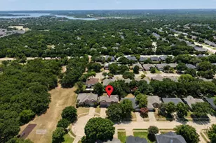1716 Redwood Dr, Corinth, TX 76210 - Photo 34