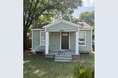 1604 S Edgewood Terrace, Fort Worth, TX 76105 - Photo 1