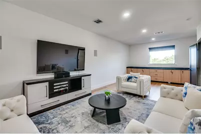 10923 Marsh Lane, Dallas, TX 75229 - Photo 22