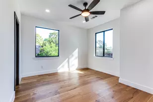 10923 Marsh Ln, Dallas, TX 75229 - Photo 28
