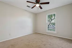 2212 Kirby Dr, Plano, TX 75075 - Photo 30