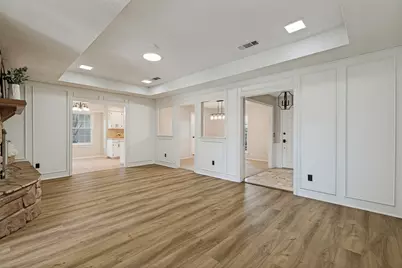 2212 Kirby Drive, Plano, TX 75075 - Photo 8
