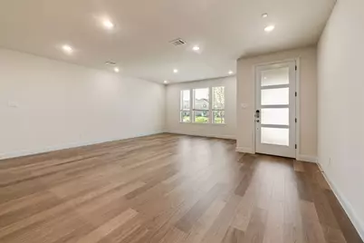 8301 Bayside Drive, Rowlett, TX 75088 - Photo 12