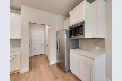 8301 Bayside Drive, Rowlett, TX 75088 - Photo 6
