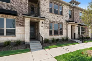 8301 Bayside Dr, Rowlett, TX 75088 - Photo 4