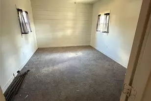 610 W 6th St, Bonham, TX 75418 - Photo 8