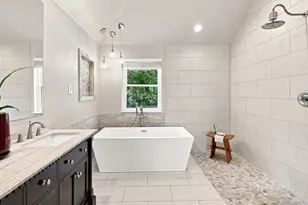 9028 Rock Valley Cv, Dallas, TX 75238 - Photo 22