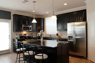 2500 Rockbrook Dr, Lewisville, TX 75067 - Photo 4