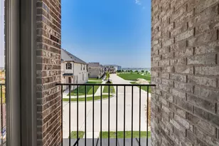 8317 Bayside Dr, Rowlett, TX 75088 - Photo 2