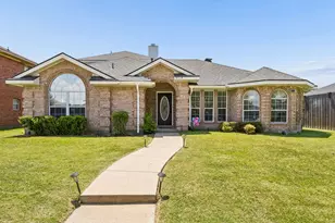 8510 Hartford Dr, Rowlett, TX 75089 - Photo 1