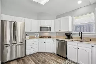 8510 Hartford Dr, Rowlett, TX 75089 - Photo 8