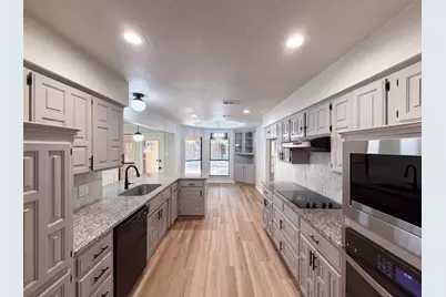 9 Muirfield Court, Trophy Club, TX 76262 - Photo 2