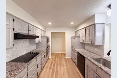 9 Muirfield Court, Trophy Club, TX 76262 - Photo 12