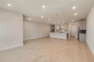 8321 Bayside Dr, Rowlett, TX 75088 - Photo 10
