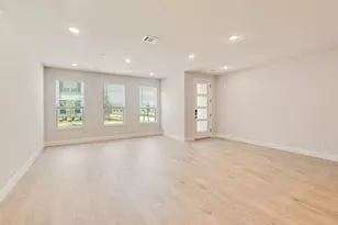 8321 Bayside Dr, Rowlett, TX 75088 - Photo 8