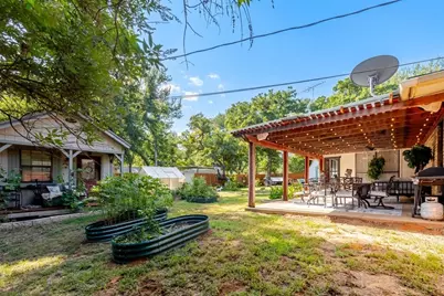 22 Greenbriar Street, Mineral Wells, TX 76067 - Photo 34