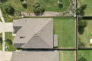 621 Hummingbird Dr, Celina, TX 75009 - Photo 28