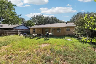 1521 Morningside Drive, Cleburne, TX 76033 - Photo 16