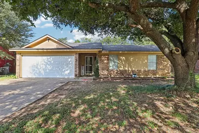 1521 Morningside Drive, Cleburne, TX 76033 - Photo 1