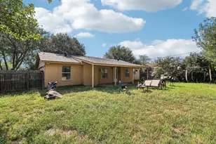 1521 Morningside Dr, Cleburne, TX 76033 - Photo 14