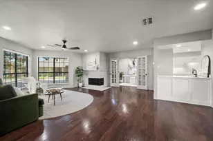 6321 Seabrook Dr, Fort Worth, TX 76132 - Photo 8