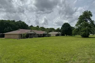 4521 SE Loop 286, Paris, TX 75460 - Photo 2