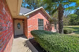 332 Comanche Trail, West Tawakoni, TX 75474 - Photo 4