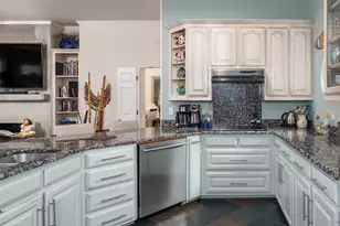6703 Landover Hills Ln, Arlington, TX 76017 - Photo 12