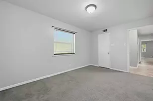 2011 W Houston St, Sherman, TX 75092 - Photo 24
