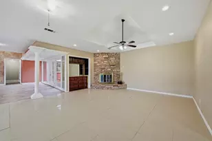 2011 W Houston St, Sherman, TX 75092 - Photo 10