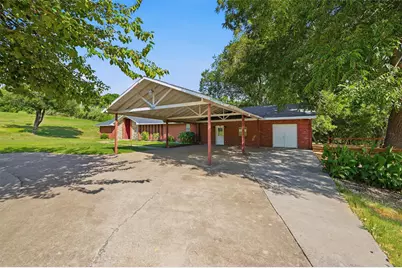 2011 W Houston Street, Sherman, TX 75092 - Photo 2