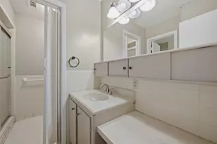 2011 W Houston St, Sherman, TX 75092 - Photo 32