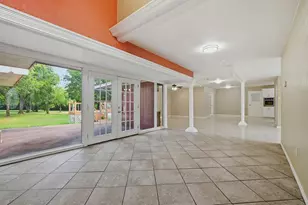 2011 W Houston St, Sherman, TX 75092 - Photo 6
