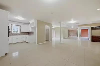 2011 W Houston Street, Sherman, TX 75092 - Photo 16