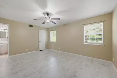 2011 W Houston Street, Sherman, TX 75092 - Photo 30