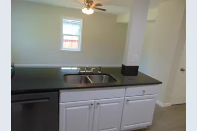 1214 19th Street, Grand Prairie, TX 75050 - Photo 14