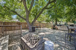 2301 Hill N Dale Dr, Irving, TX 75038 - Photo 36