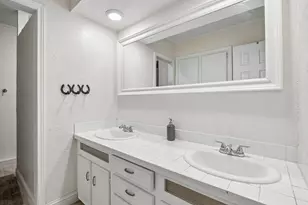 2301 Hill N Dale Dr, Irving, TX 75038 - Photo 28