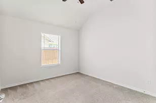 112 Mockingbird Hl Dr, Joshua, TX 76058 - Photo 30