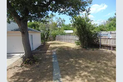 10135 San Juan Avenue, Dallas, TX 75228 - Photo 12