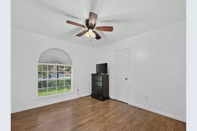 13241 Saratoga Lane, Balch Springs, TX 75180 - Photo 20