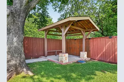 13241 Saratoga Lane, Balch Springs, TX 75180 - Photo 32